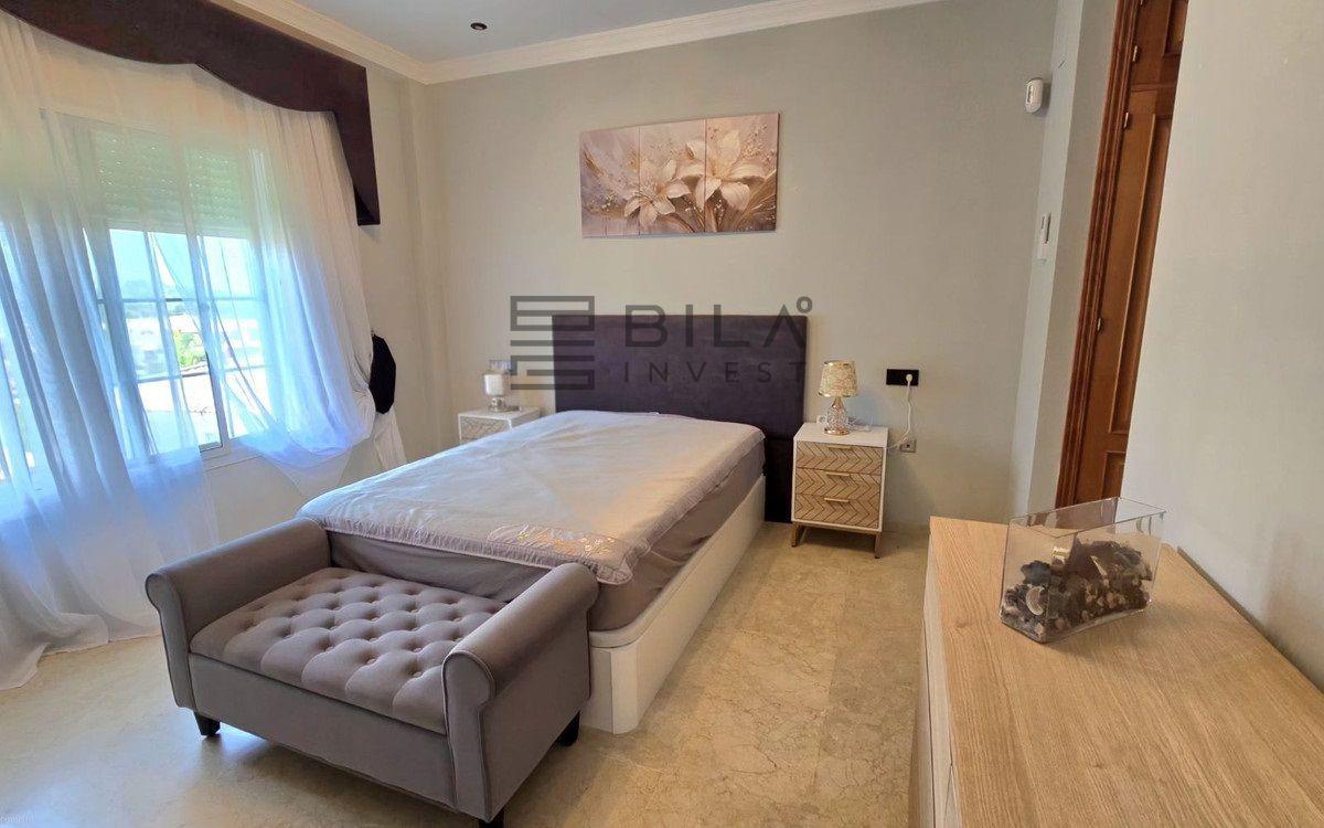 Chalet for Sale in Mijas