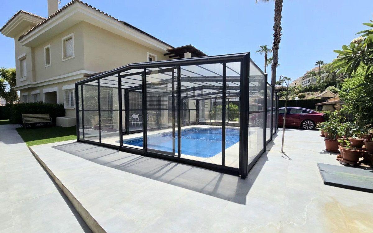 Chalet for Sale in Mijas