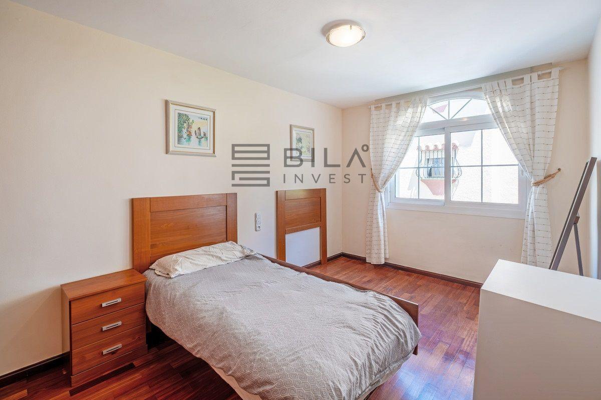 Chalet for Sale in Benalmádena