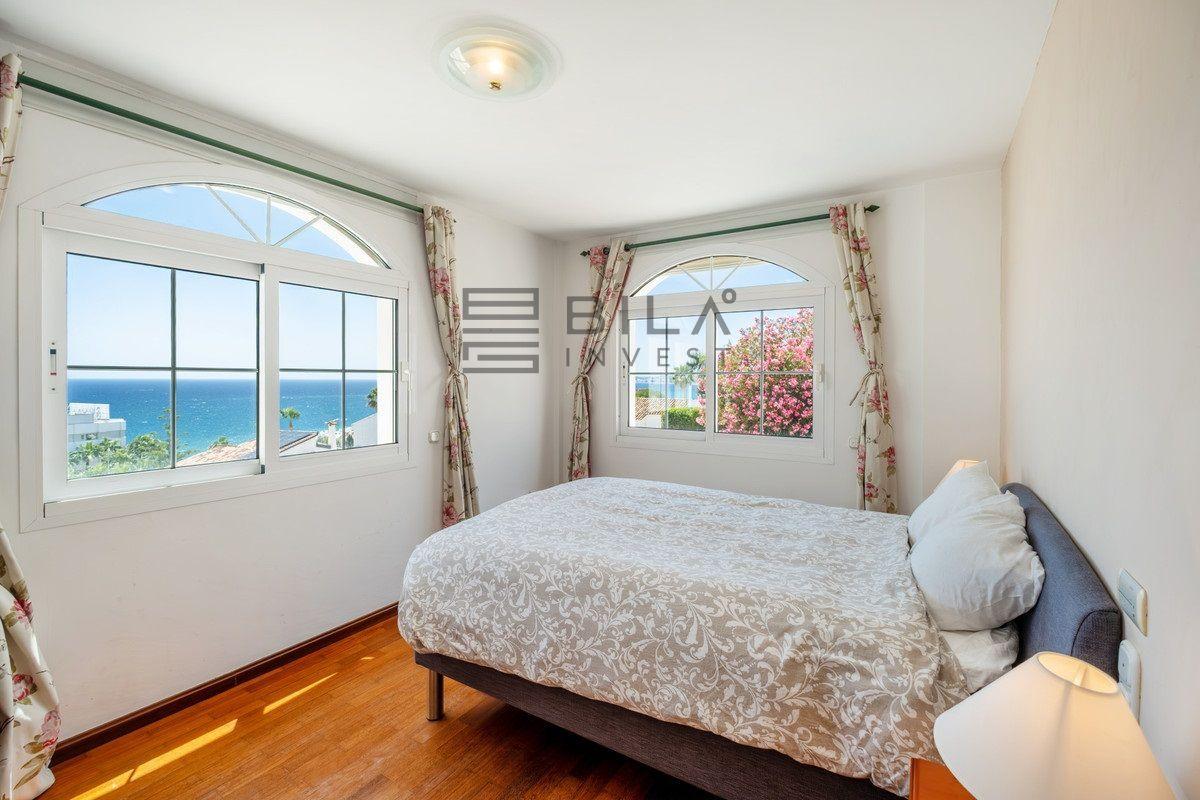 Chalet for Sale in Benalmádena