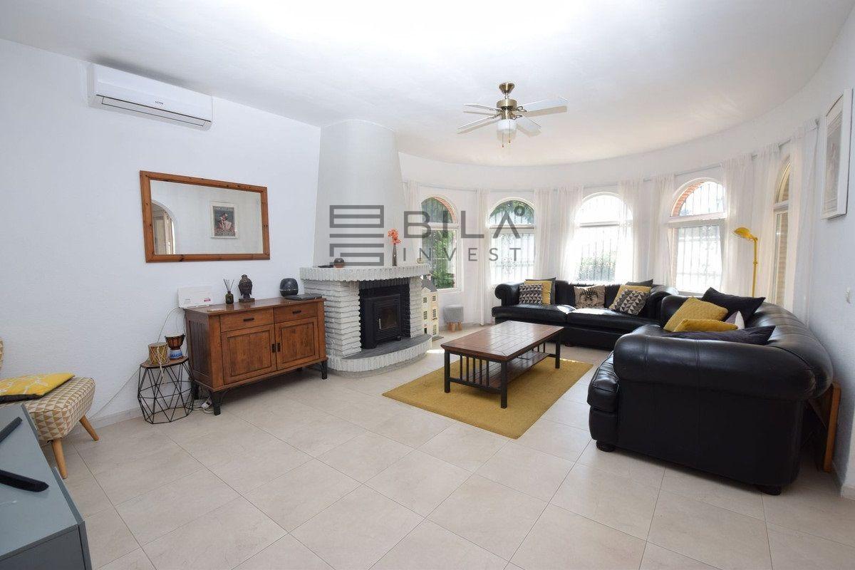 Chalet for Sale in Mijas