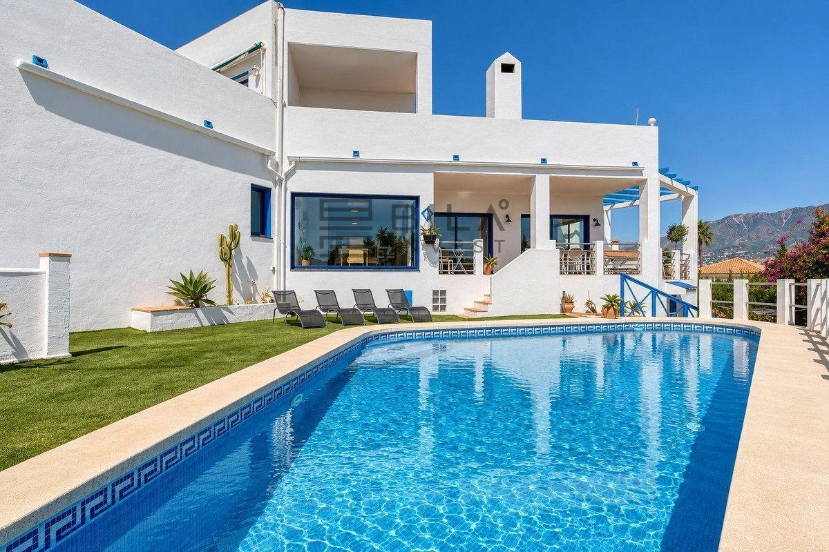 Chalet for Sale in Mijas