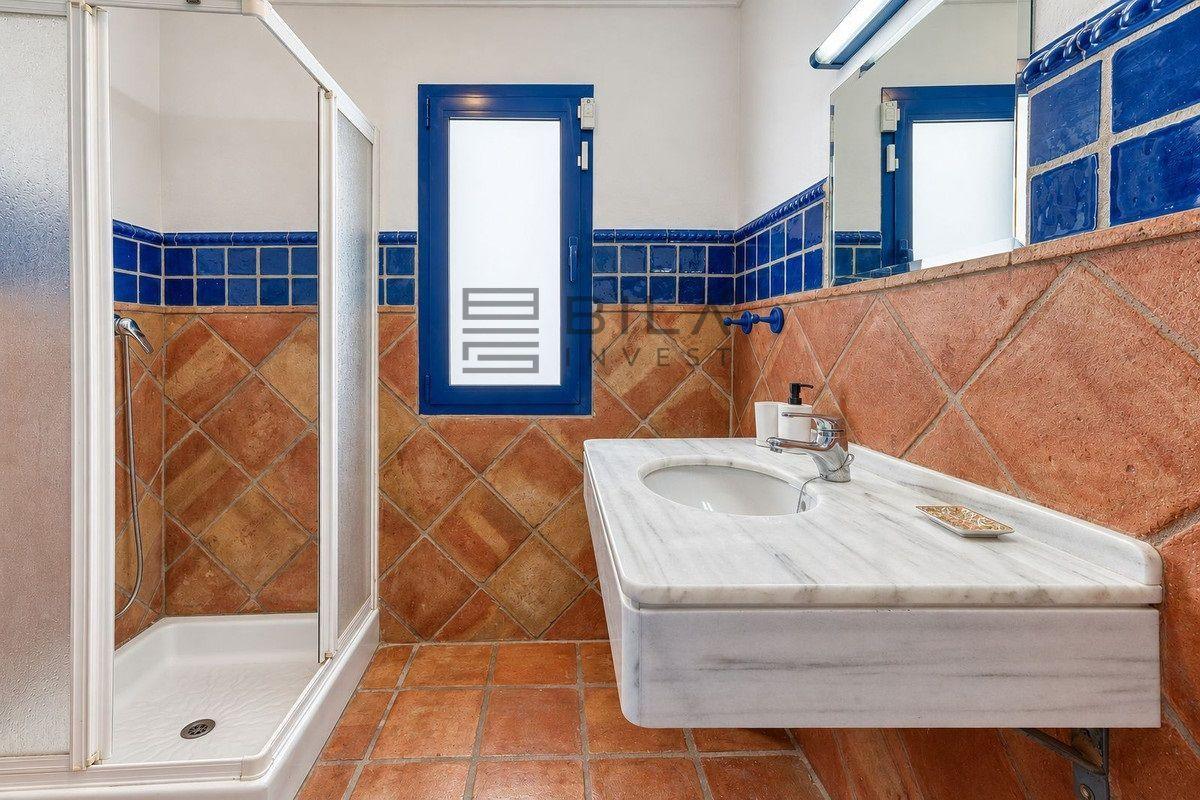 Chalet for Sale in Mijas