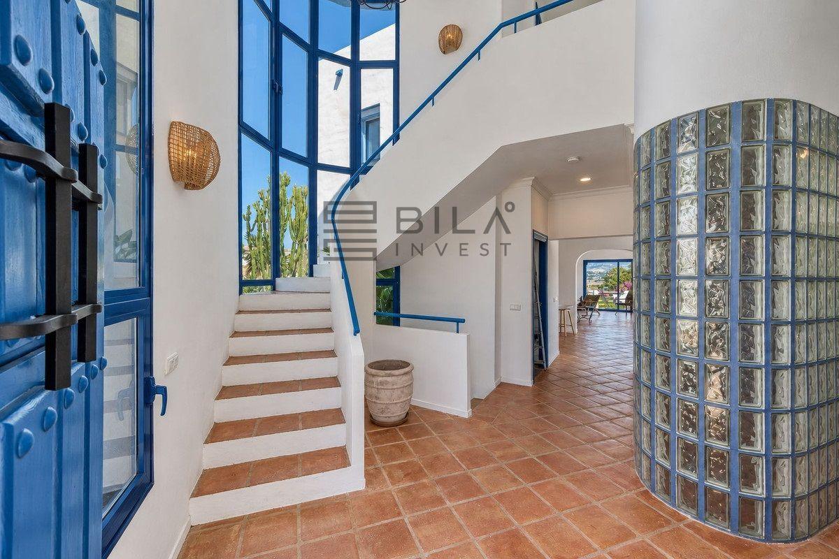 Chalet for Sale in Mijas