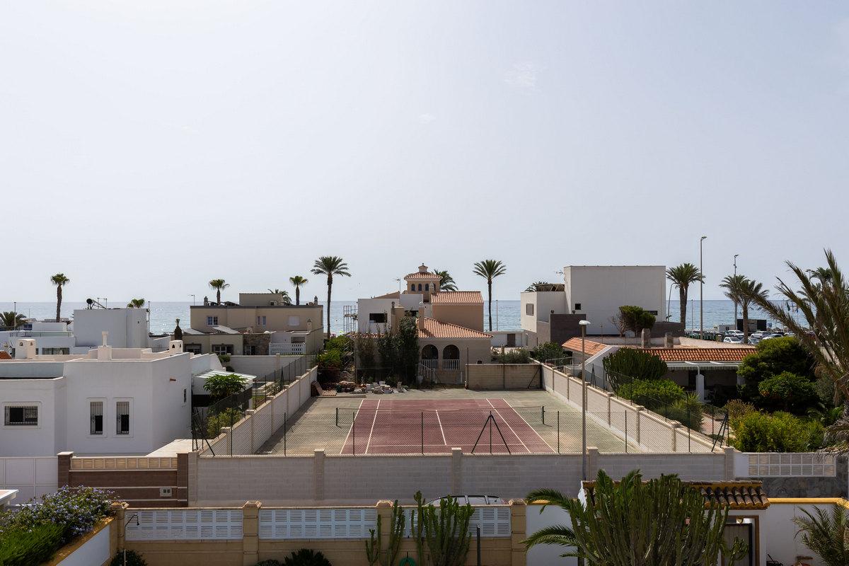 Villa for Sale in Roquetas de Mar