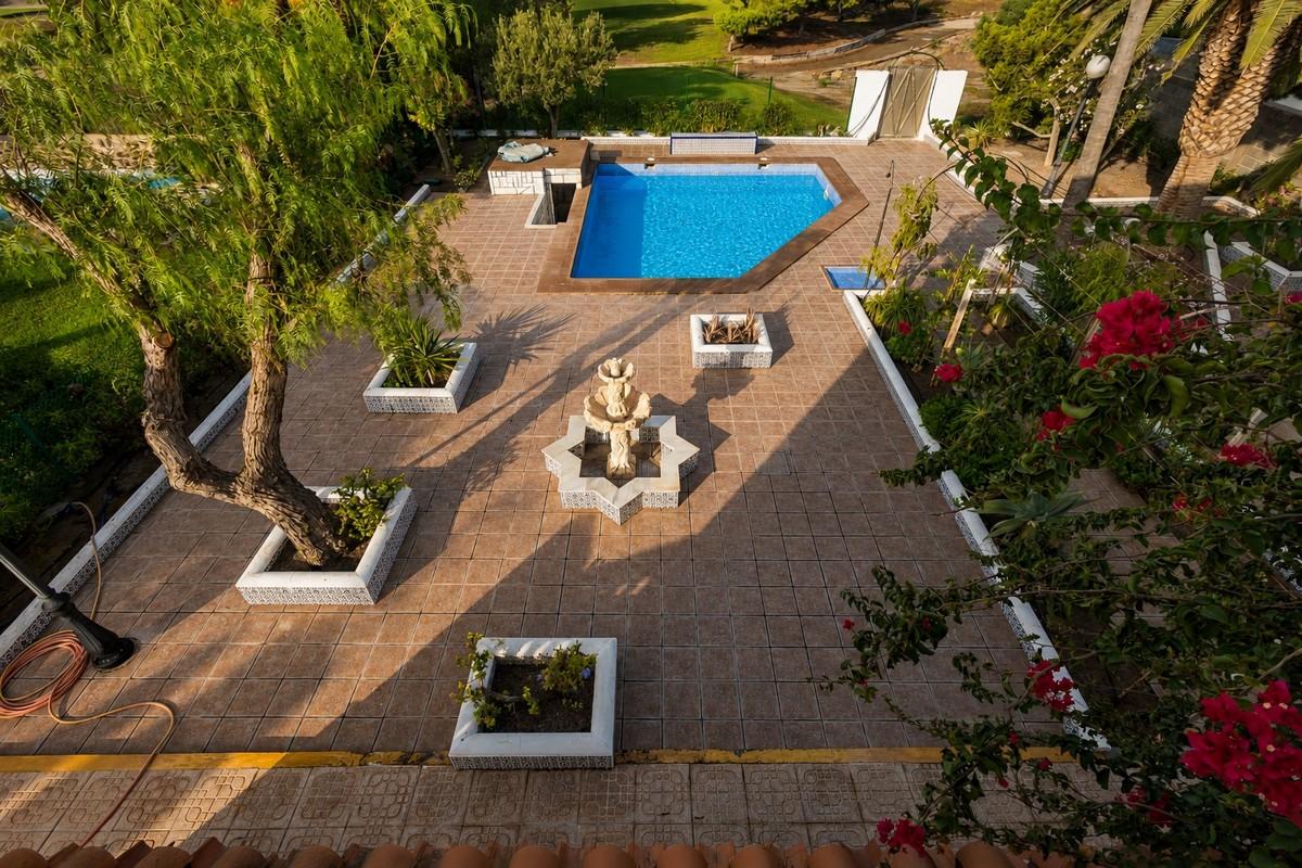 Chalet en Venta en Roquetas de Mar