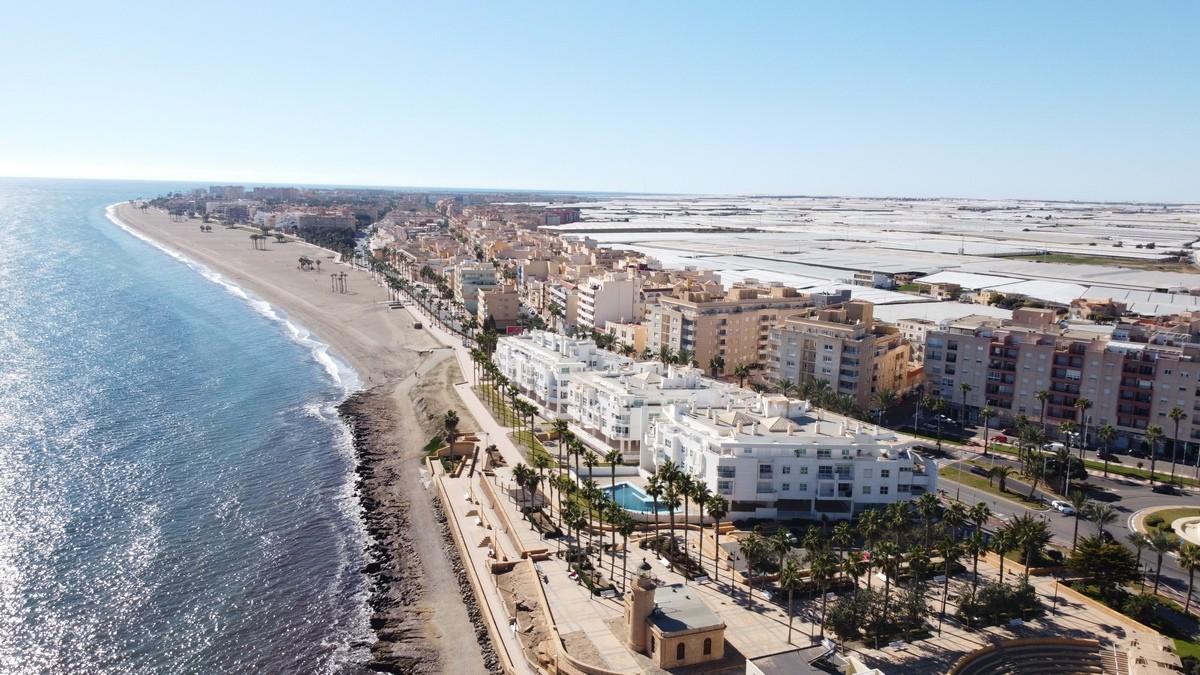 Penthouse for Sale in Roquetas de Mar