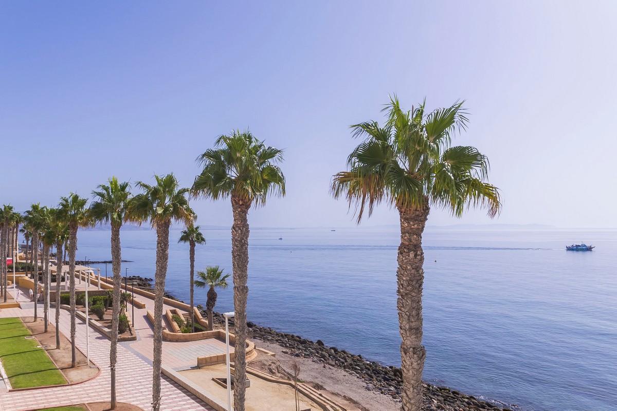 Apartment for Sale in Roquetas de Mar