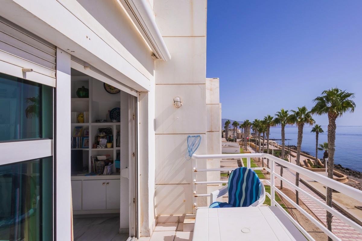 Apartment for Sale in Roquetas de Mar