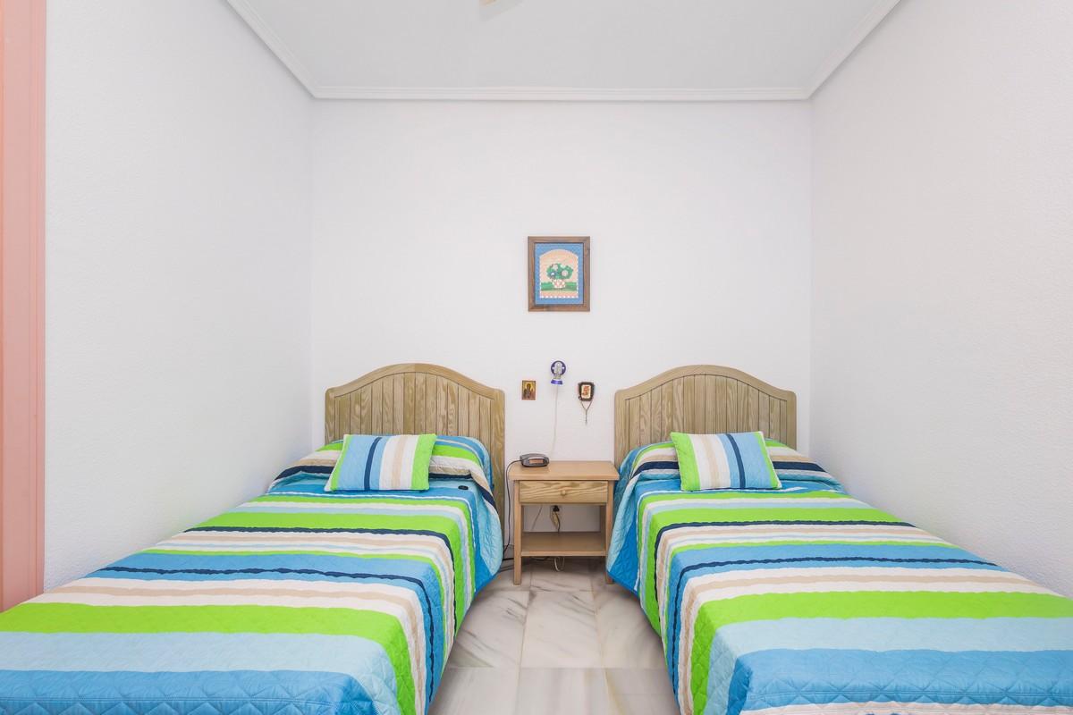 Apartment for Sale in Roquetas de Mar