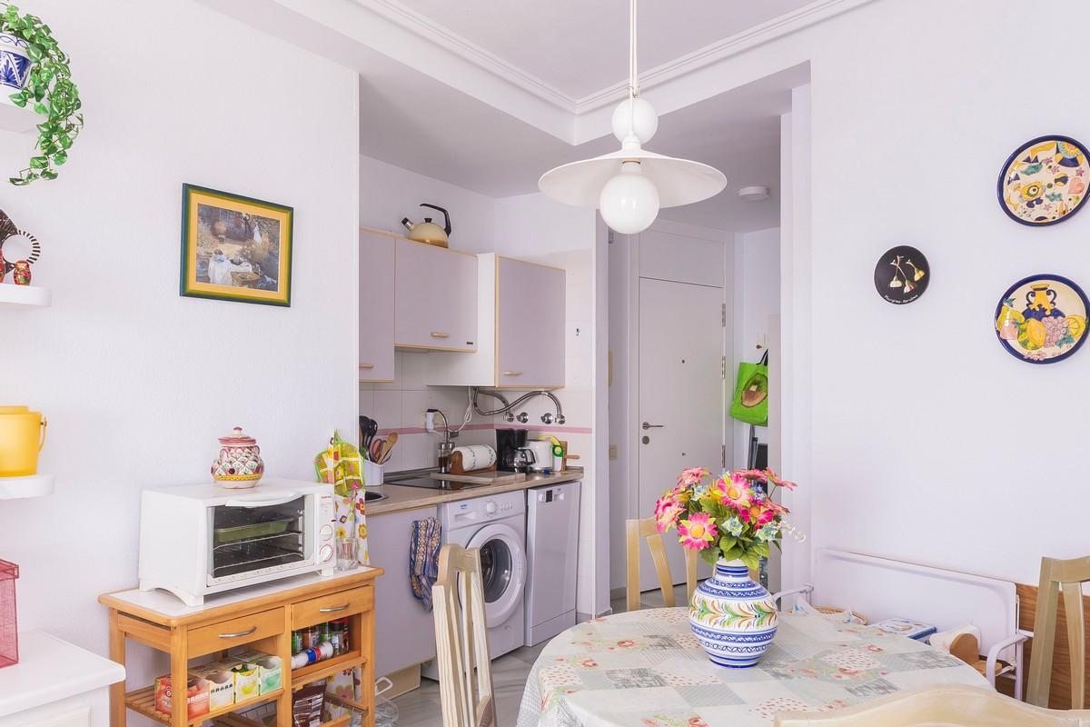 Apartment for Sale in Roquetas de Mar