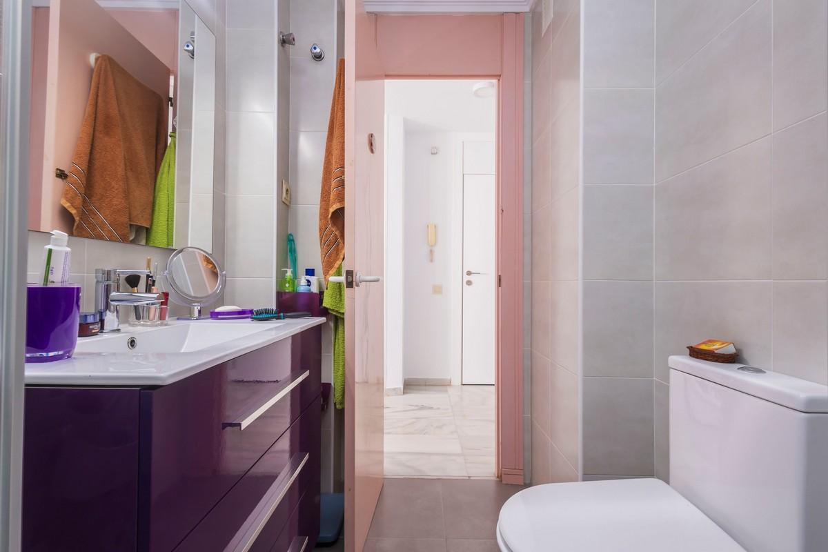 Apartment for Sale in Roquetas de Mar