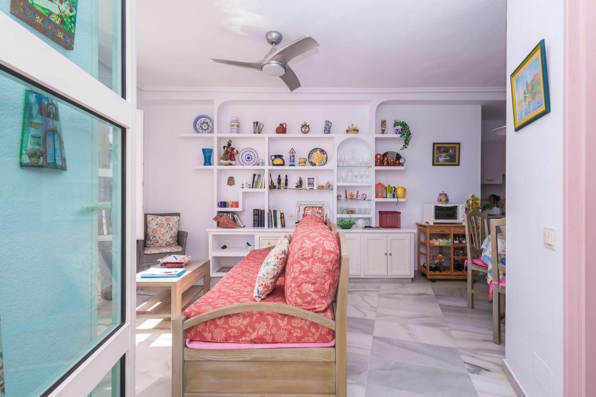 Apartment for Sale in Roquetas de Mar