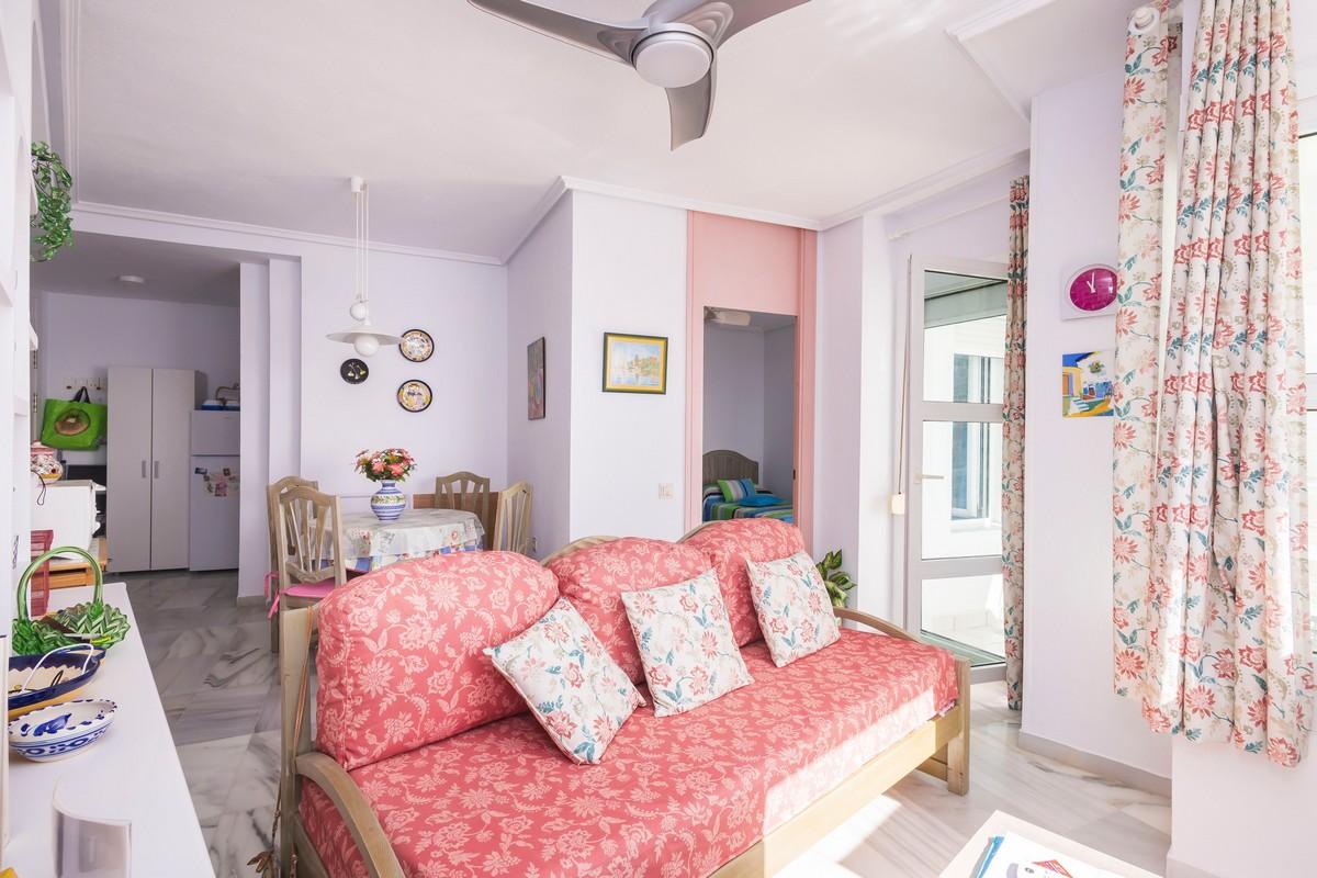 Apartment for Sale in Roquetas de Mar