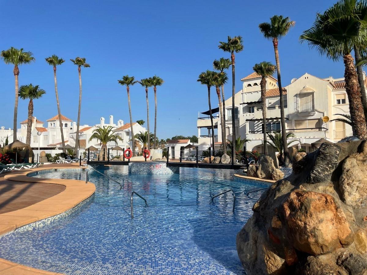 Apartamento en Venta en Roquetas de Mar