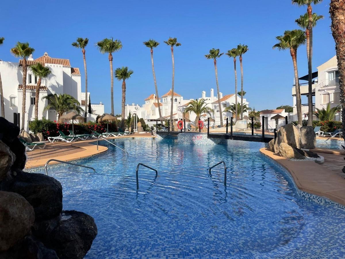 Apartamento en Venta en Roquetas de Mar