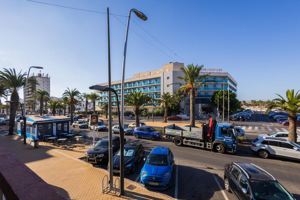 Apartamento en Venta en Roquetas de Mar