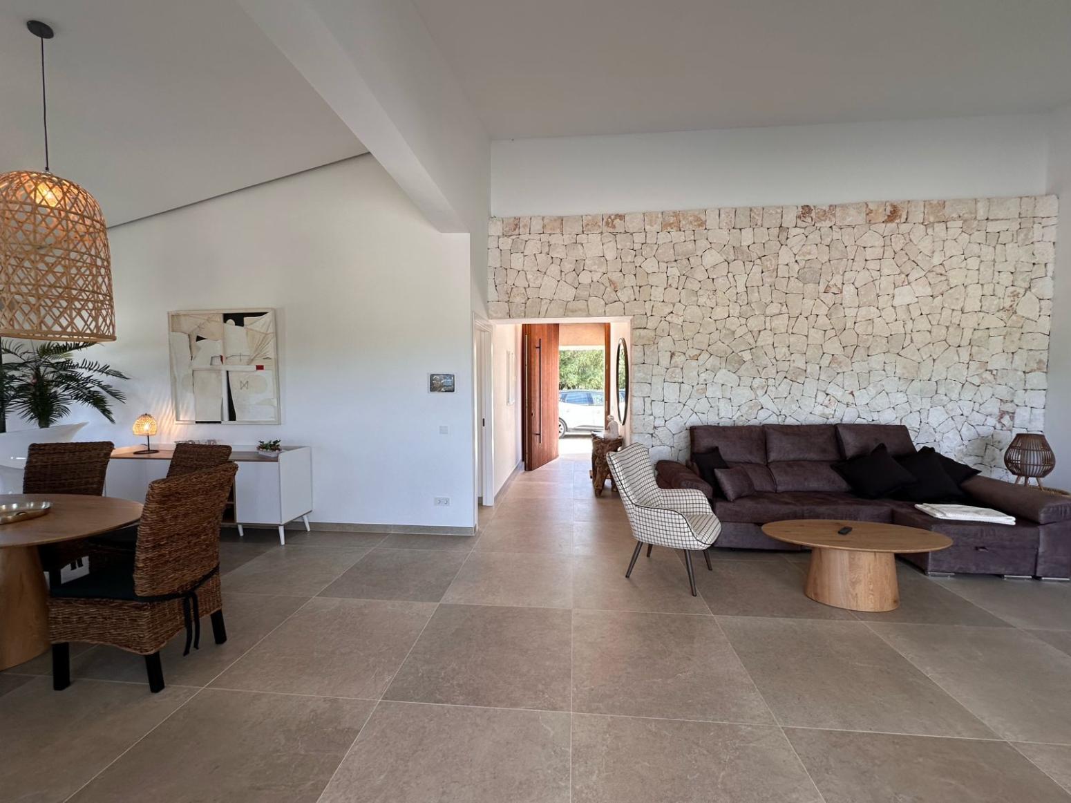 House for Rent in Muro