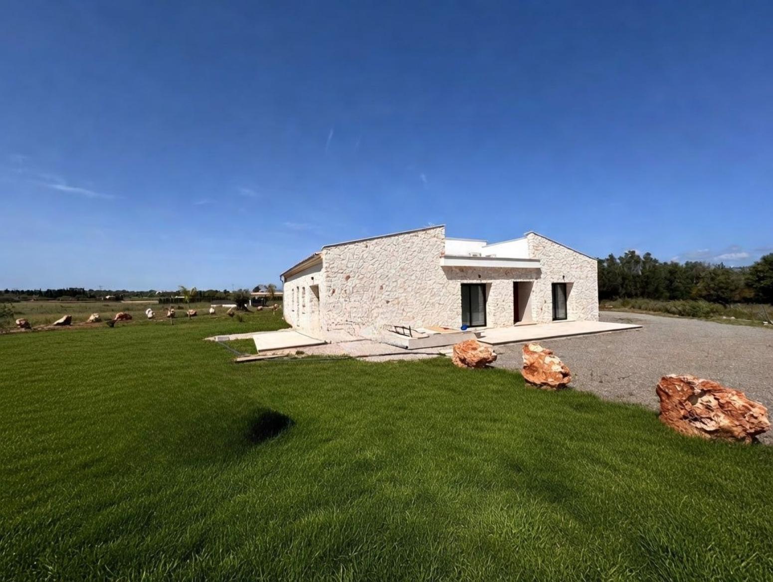 House for Rent in Muro
