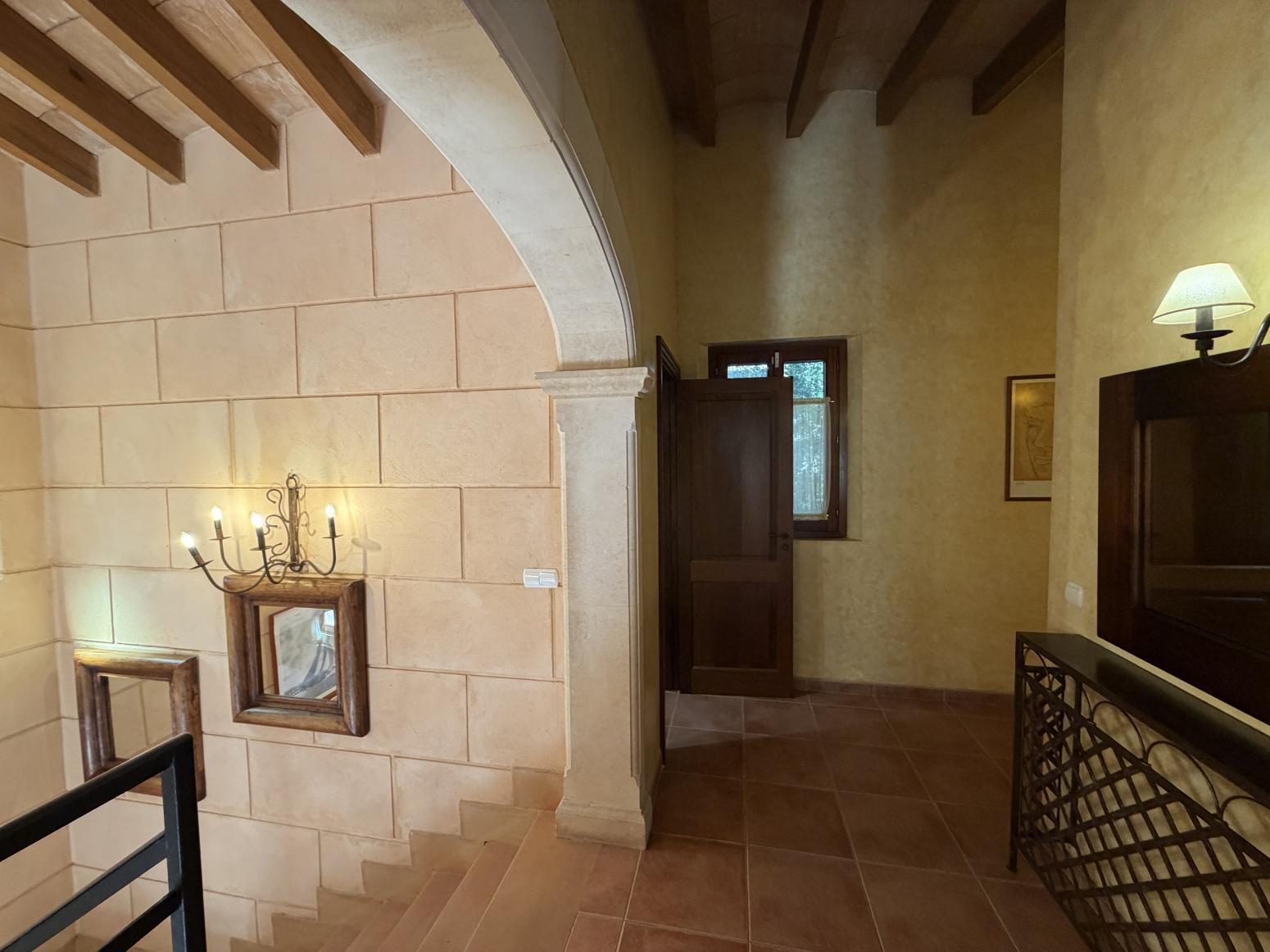 House for Rent in Deyá