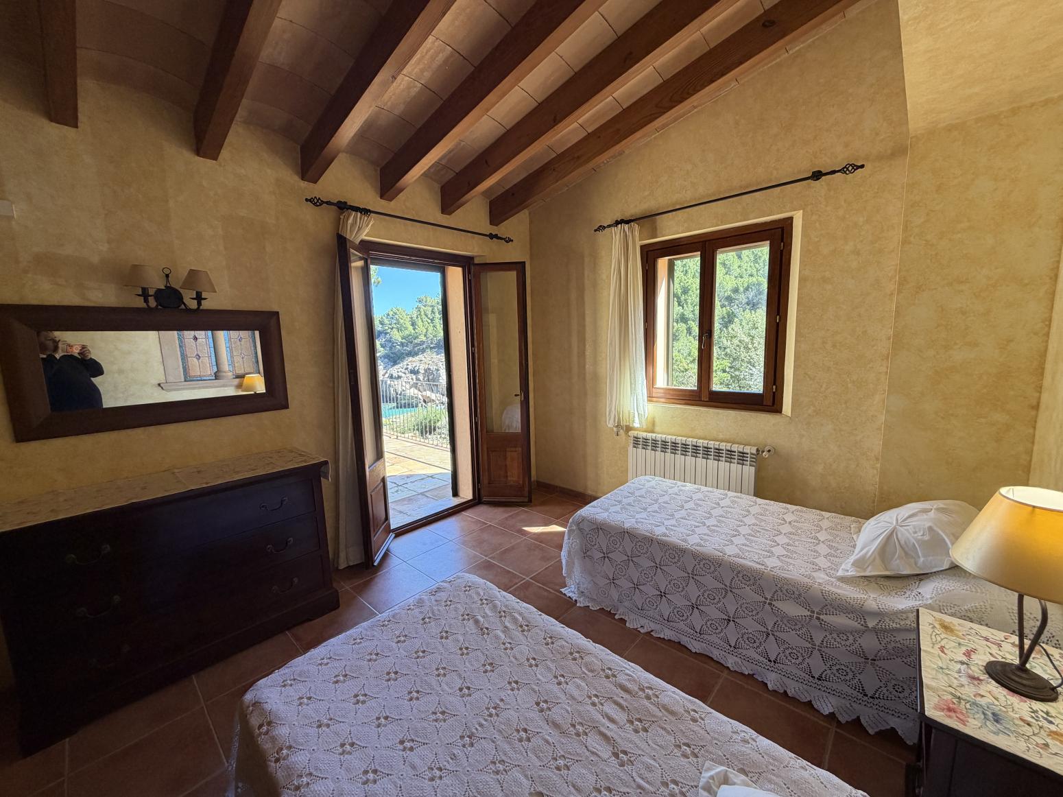 House for Rent in Deyá