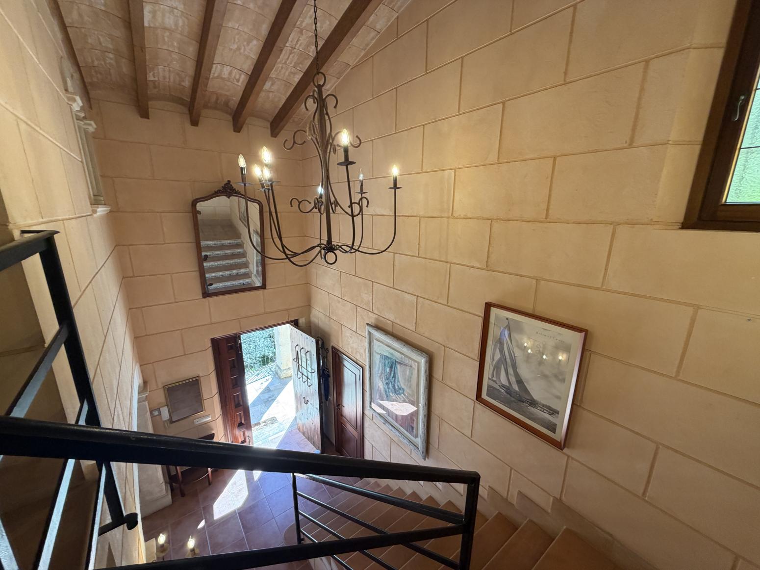 House for Rent in Deyá