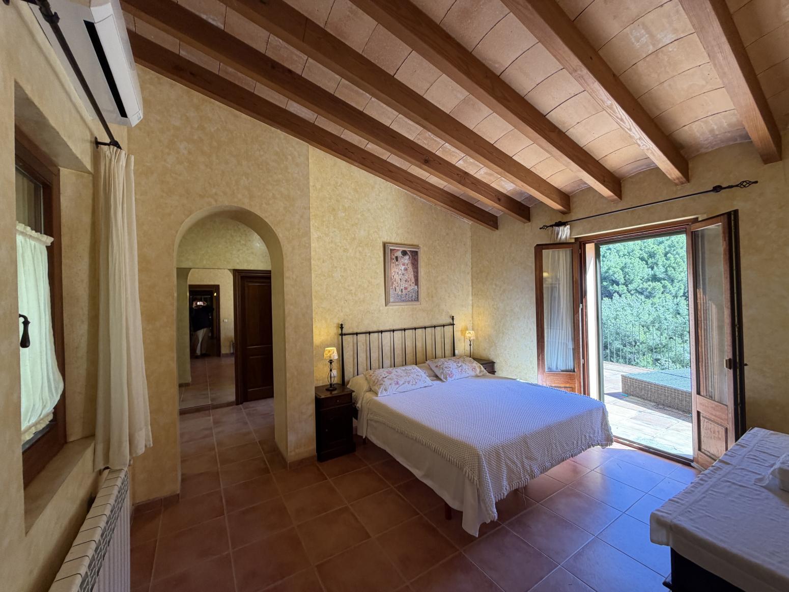 House for Rent in Deyá