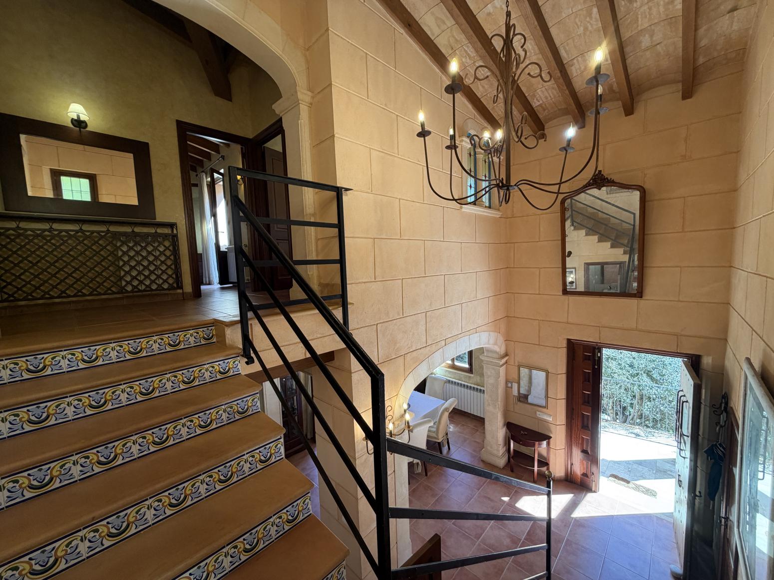 House for Rent in Deyá