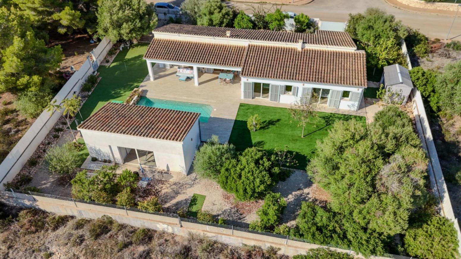 House for Sale in Campos