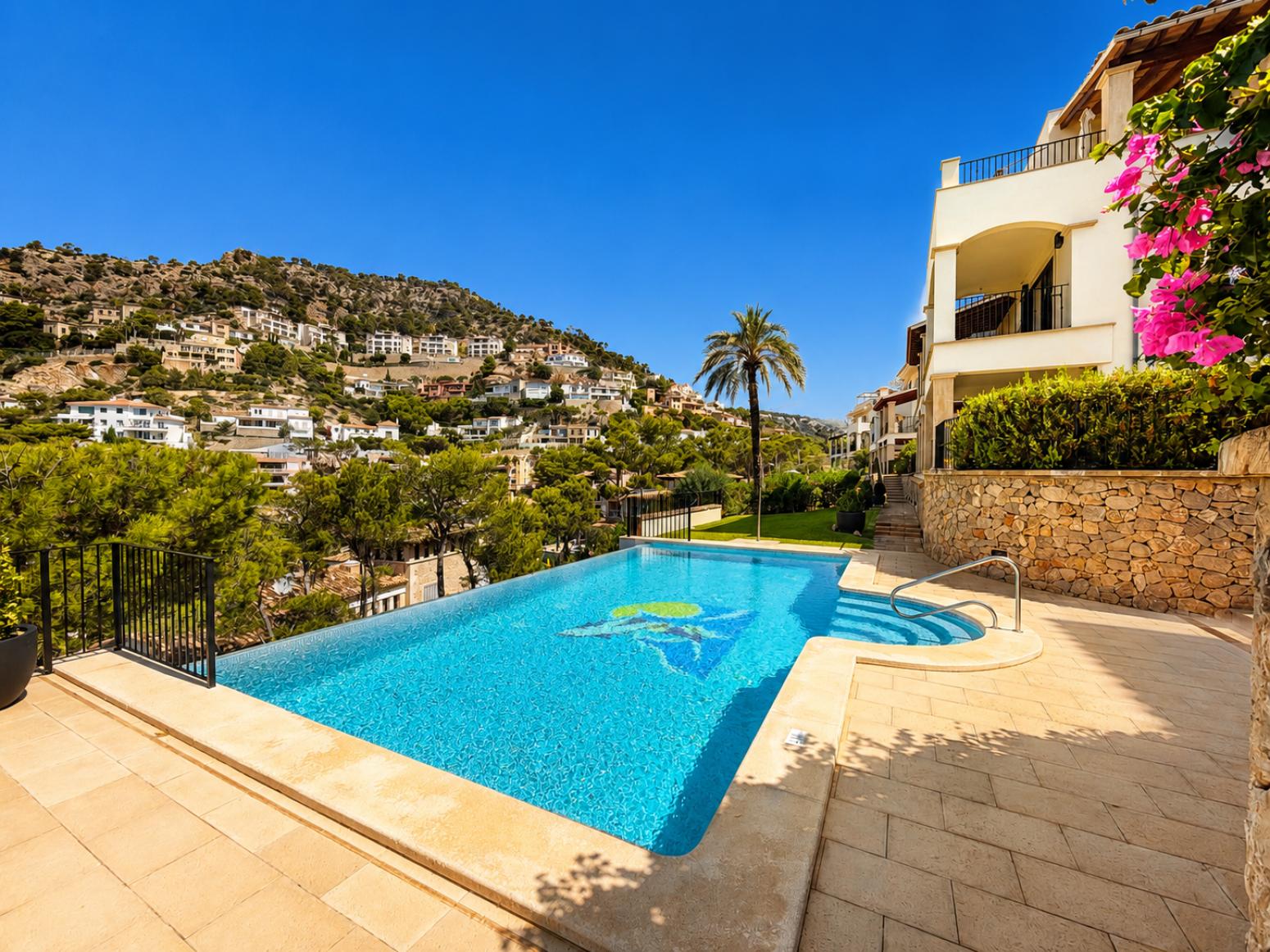 Flat for Sale in Andratx
