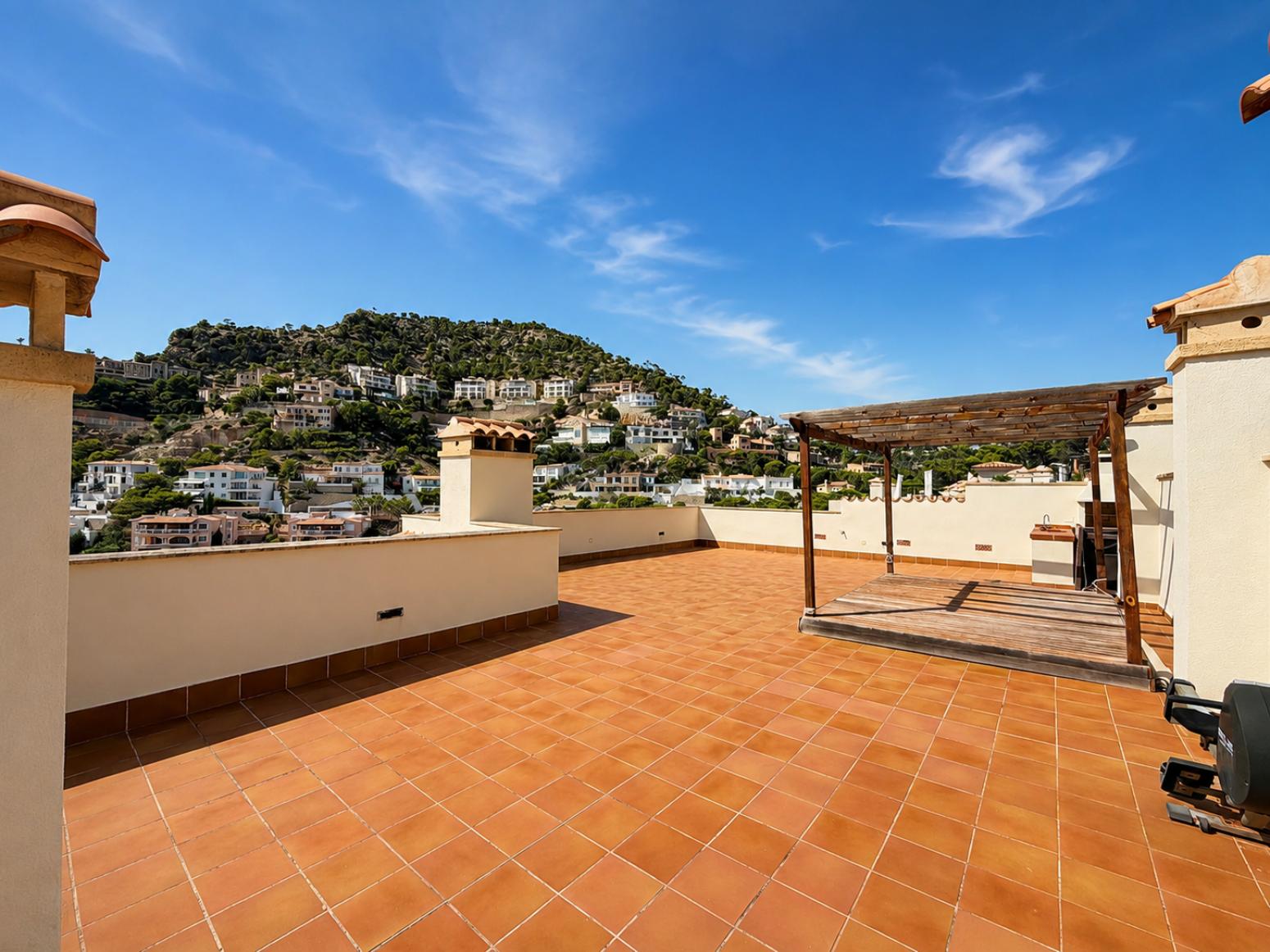 Flat for Sale in Andratx