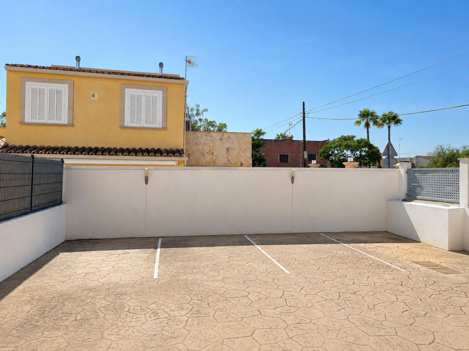 Flat for Sale in Calvià