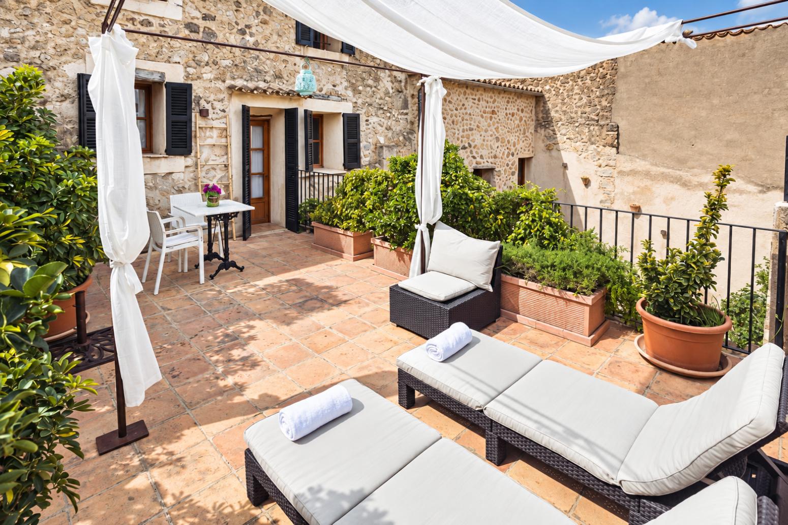 Premise for Sale in Estellencs