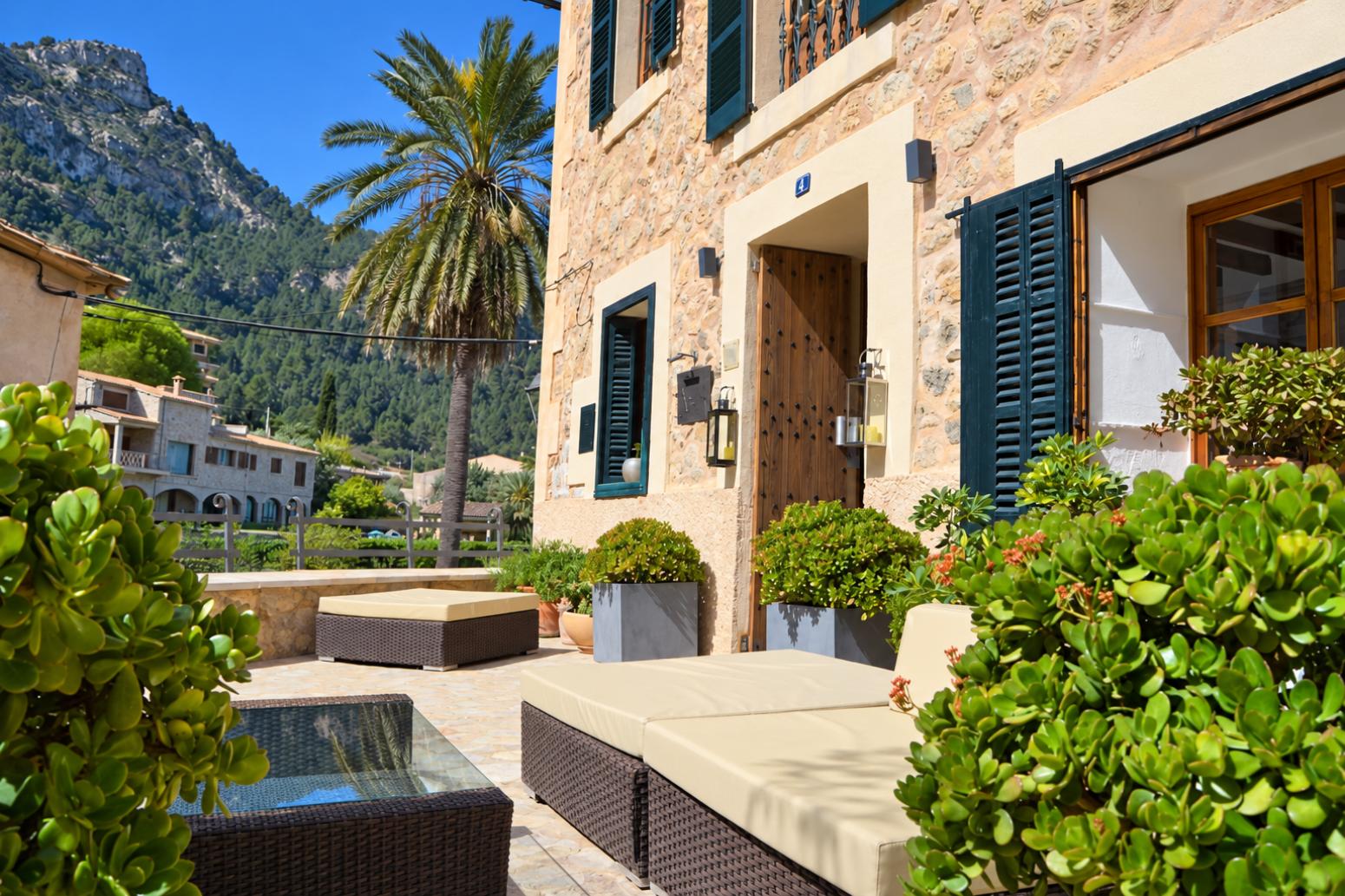 Premise for Sale in Estellencs