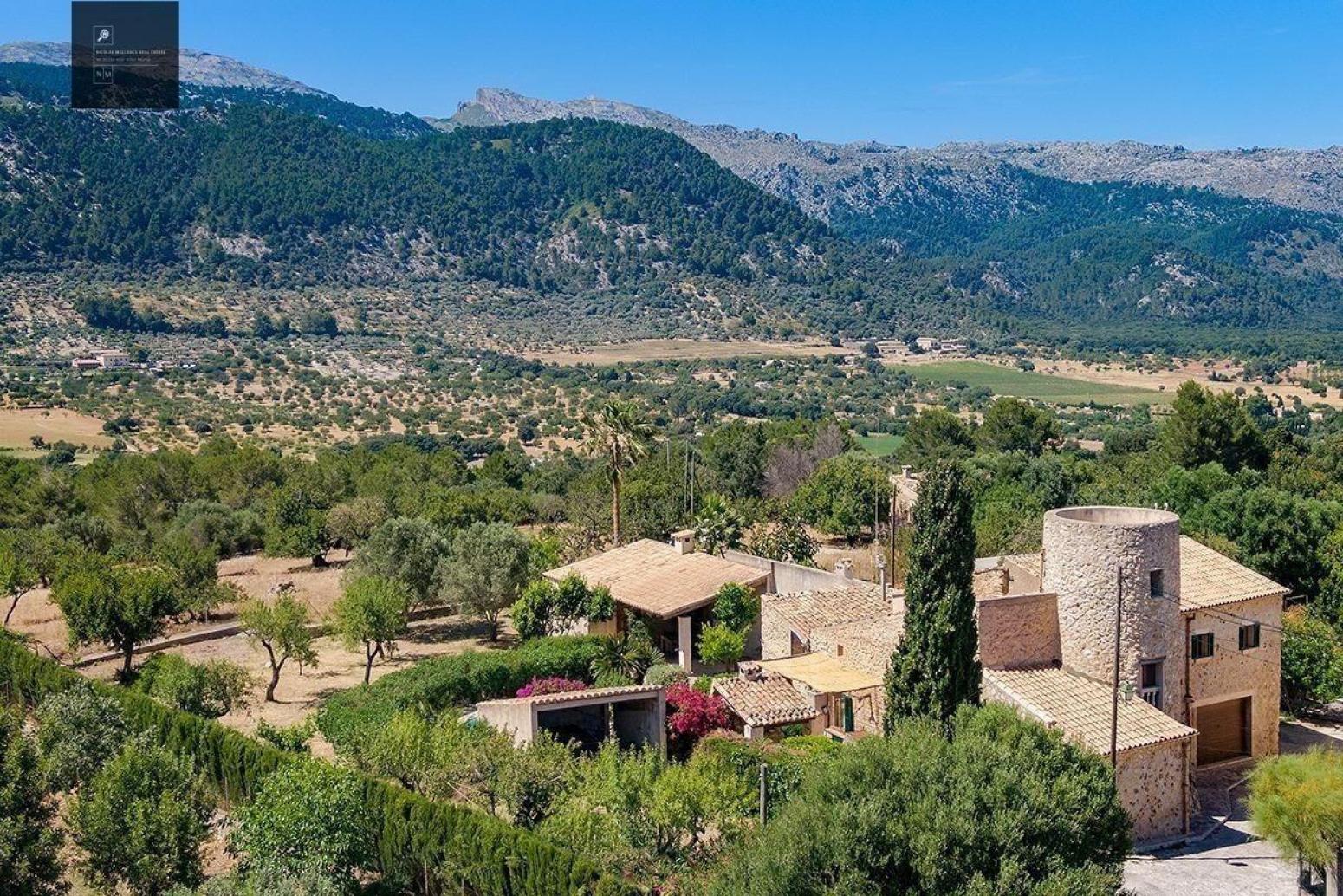 House for Sale in Campanet