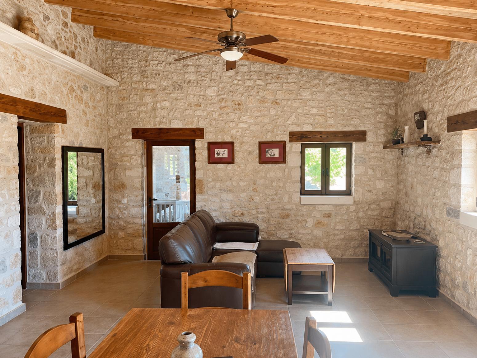 House for Rent in Lloret de Vistalegre
