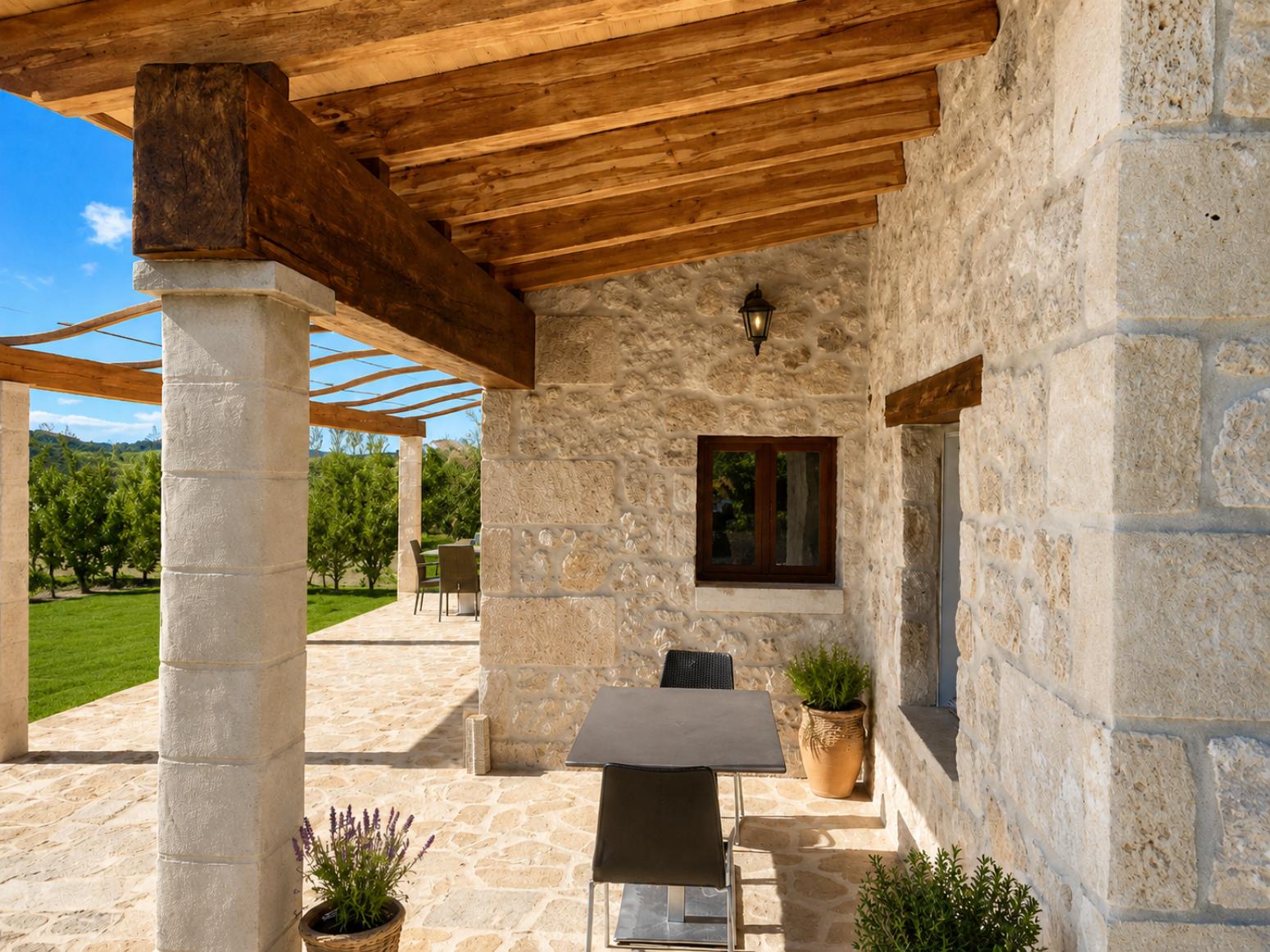 House for Rent in Lloret de Vistalegre