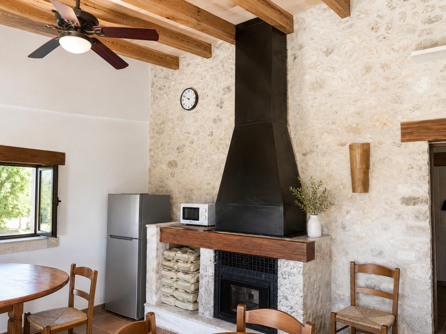 House for Rent in Lloret de Vistalegre