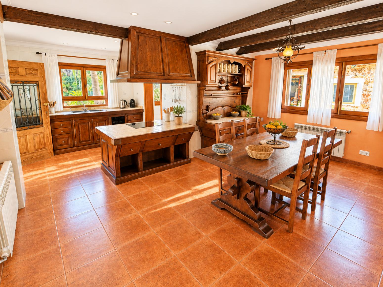 House for Sale in Lloret de Vistalegre