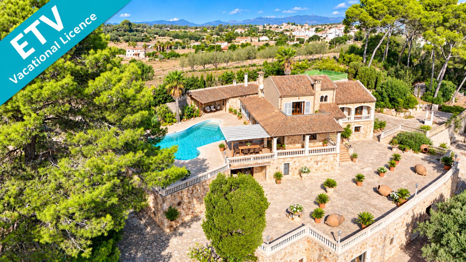 House for Sale in Lloret de Vistalegre