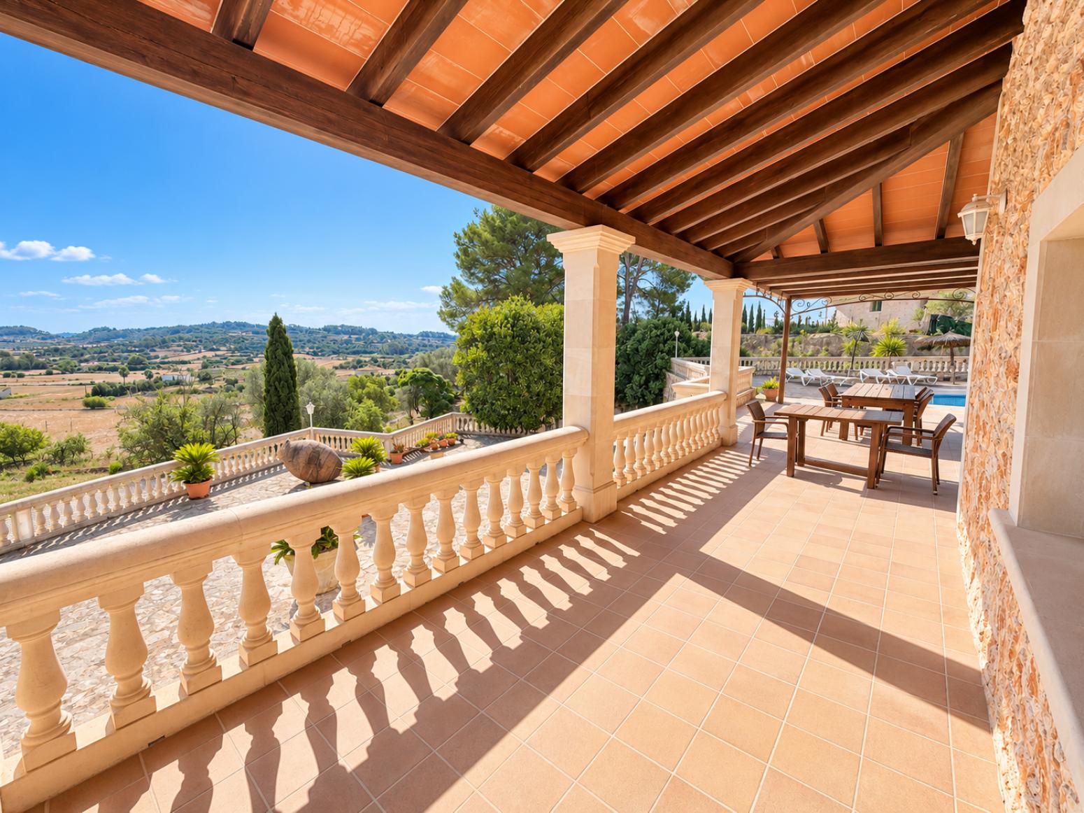 House for Sale in Lloret de Vistalegre