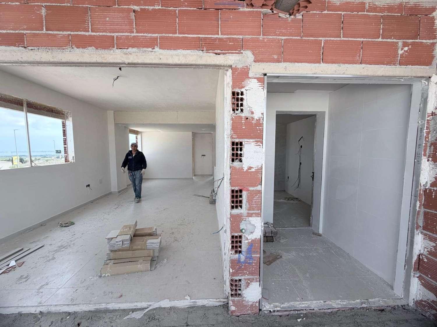Flat for Sale in San Miguel de Salinas