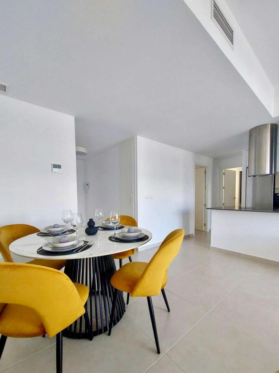 Flat for Sale in San Miguel de Salinas