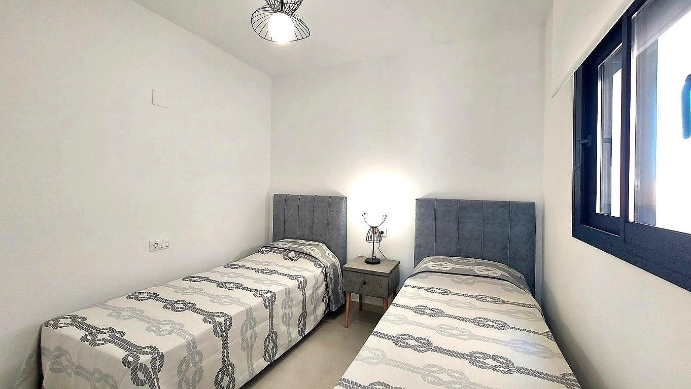 Flat for Sale in San Miguel de Salinas