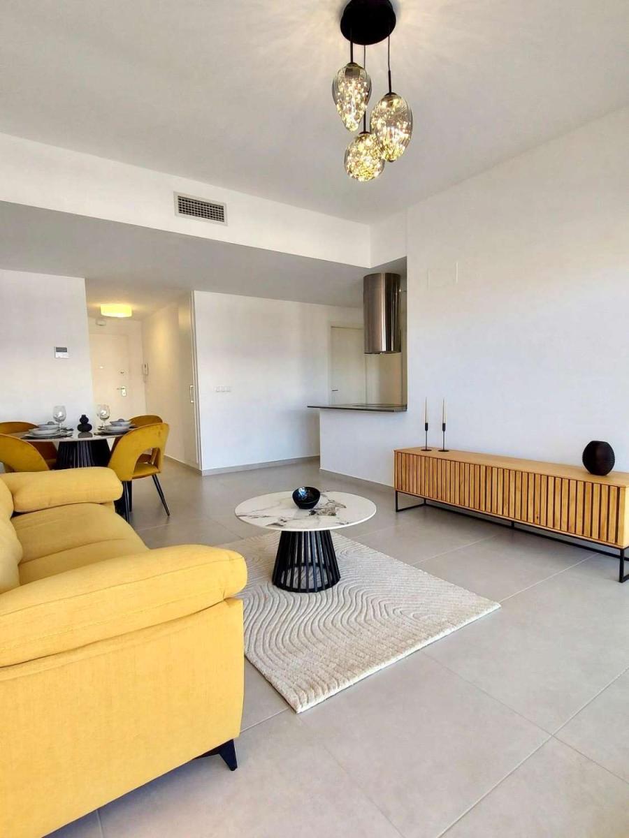 Flat for Sale in San Miguel de Salinas