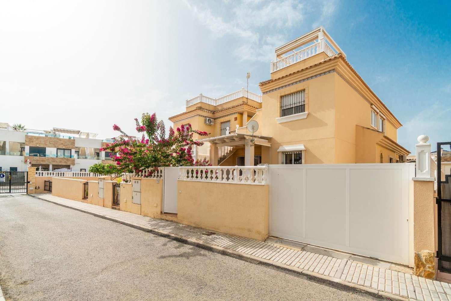 Apartamento en Venta en San Miguel de Salinas