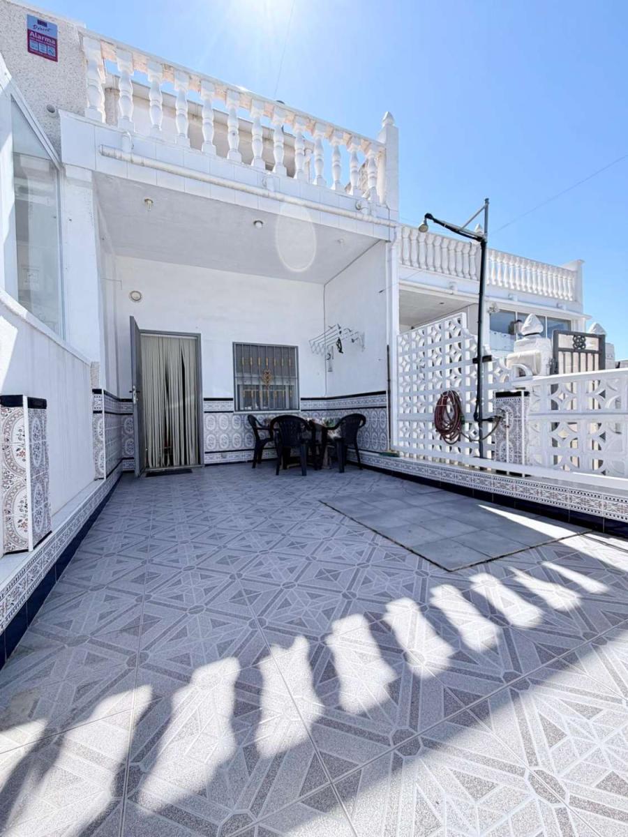 Chalet for Rent in Torrevieja