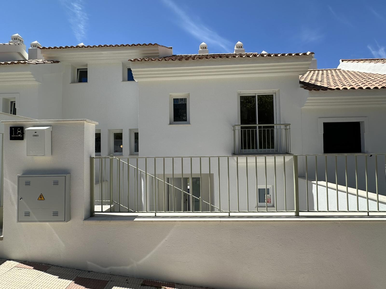 Adosado en Venta en Benalmádena