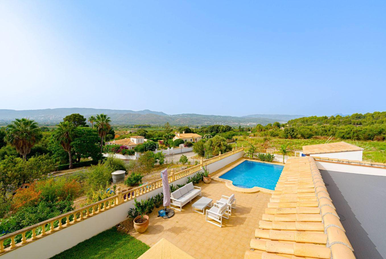 Villa for Sale in Beniarbeig