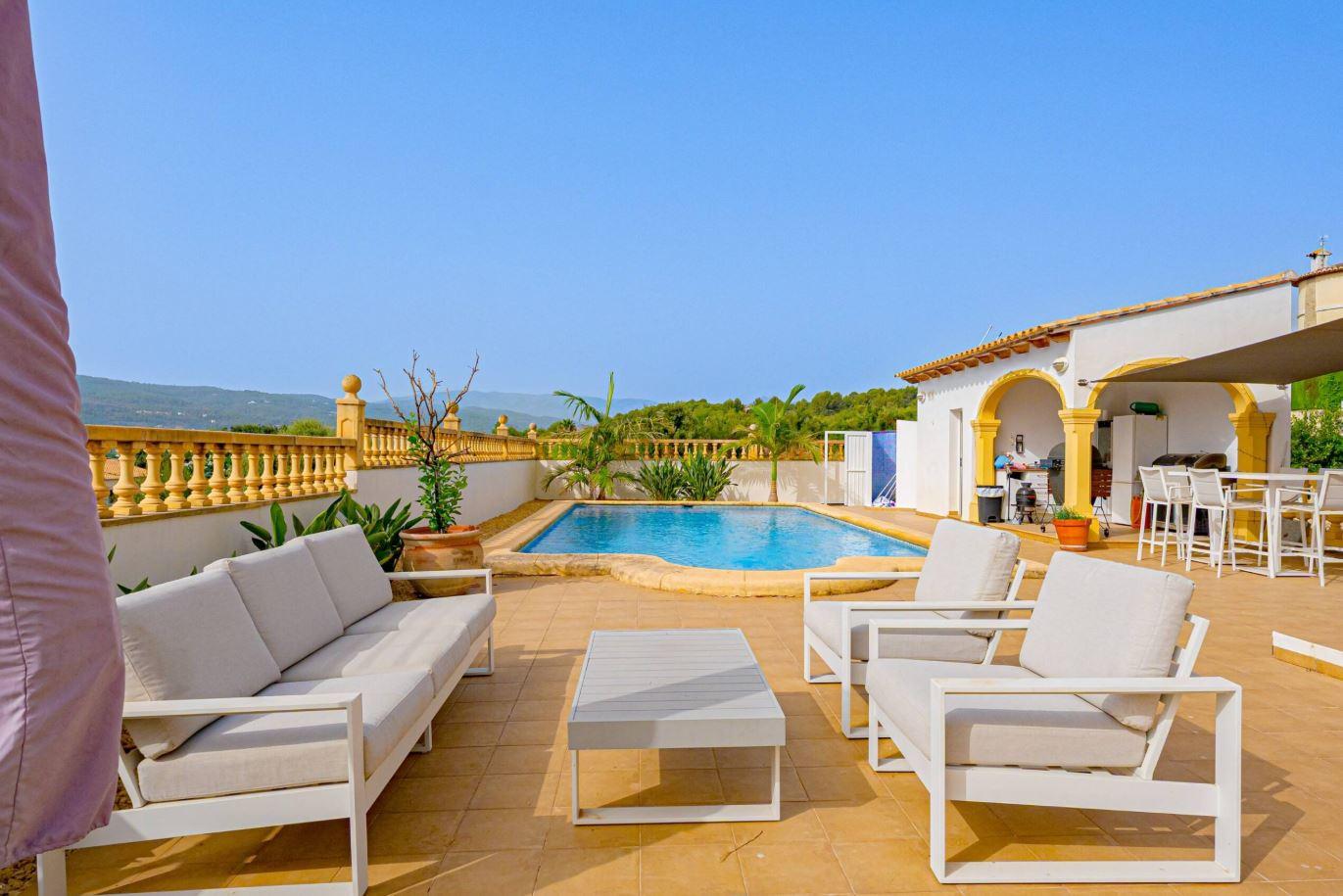 Villa for Sale in Beniarbeig
